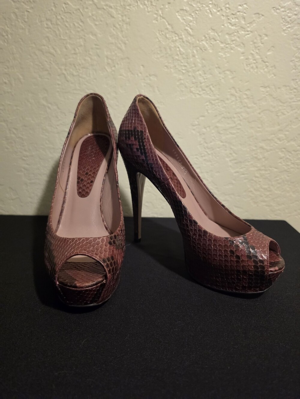Gucci Rose Brown Snake-Print Peep-Toe Platform Pumps